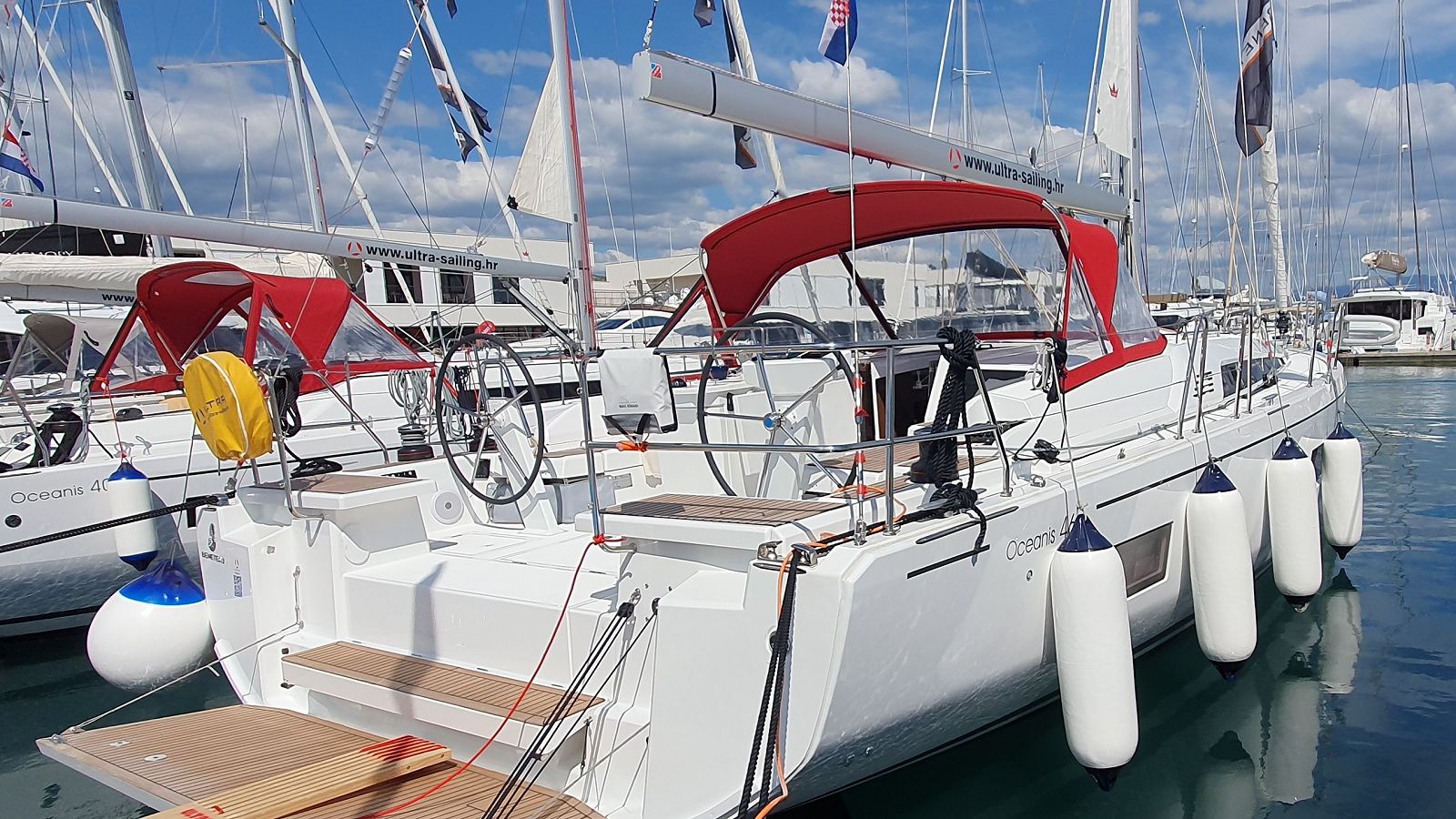 Beneteau Oceanis 46.1 stern view showing cockpit and twin wheels