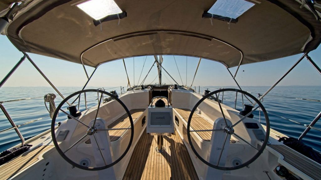 Sailing yacht Bavaria Cruiser 41 - MH 75