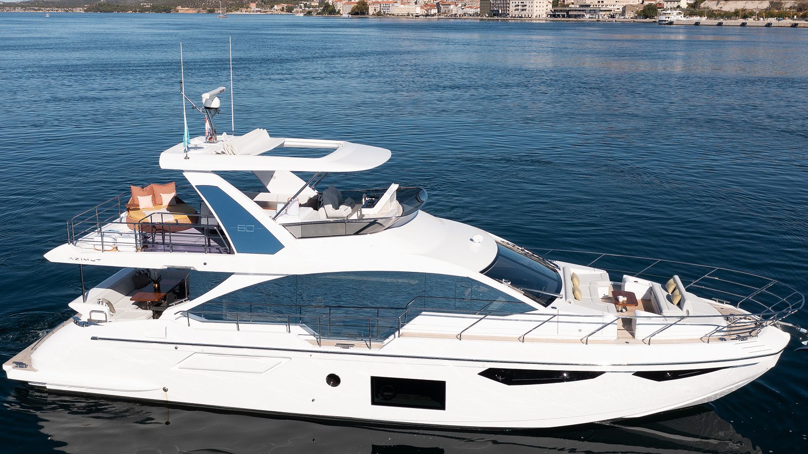 Azimut 60 Alibaba luxury crewed motor yacht charter in Croatia