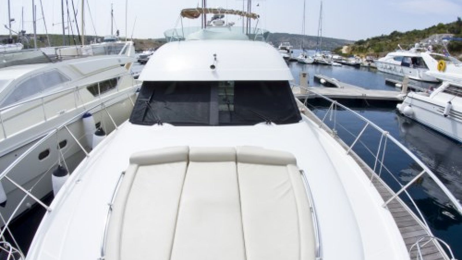 Prestige 46 Fly Day Dreamer motor yacht charter Croatia with flybridge