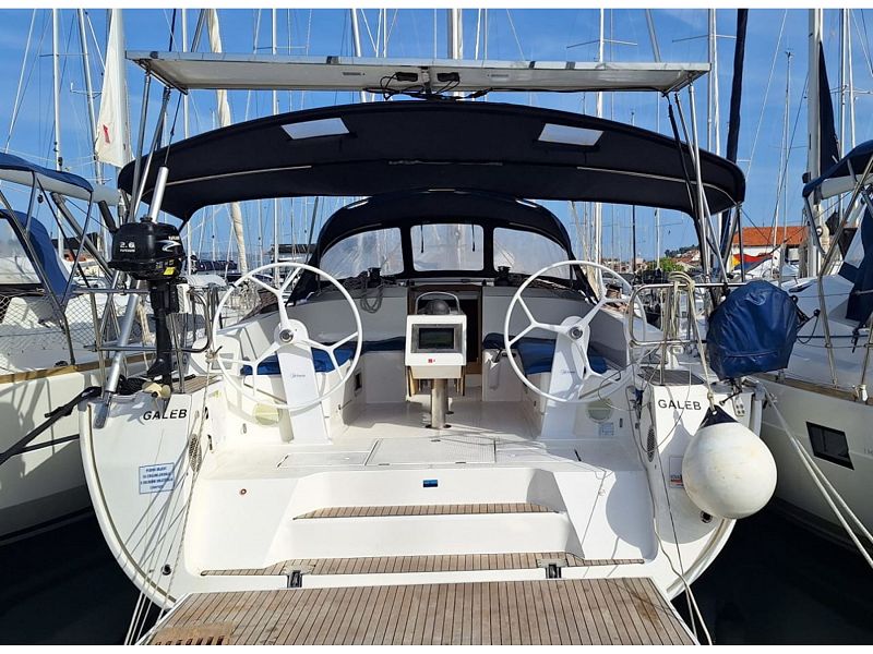 Bavaria Cruiser 46 Galeb - charter sailing yacht